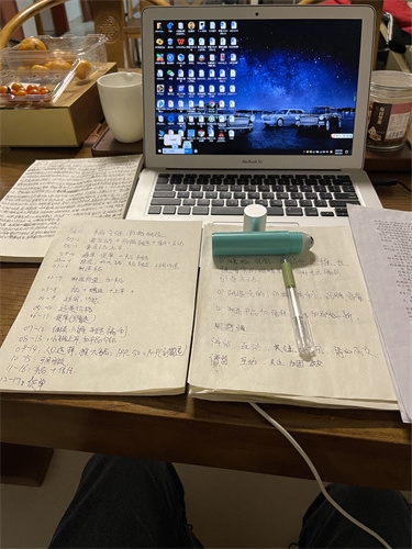 这个玩意开夜车太爽了，全程没困