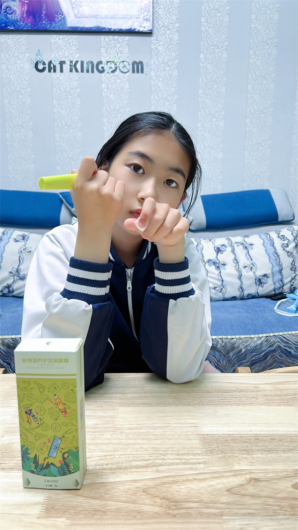 孩子眼睛干涩，极度疲劳，如何预防近视？