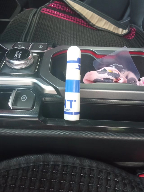 开车总是犯困有什么办法？